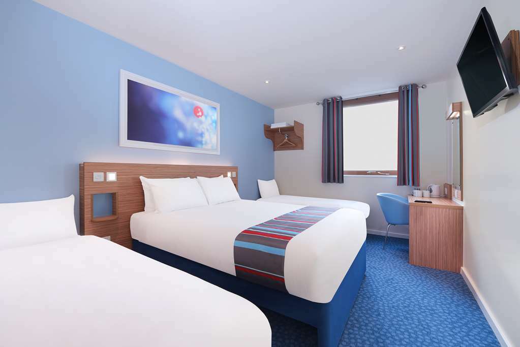Travelodge Еър Стая снимка